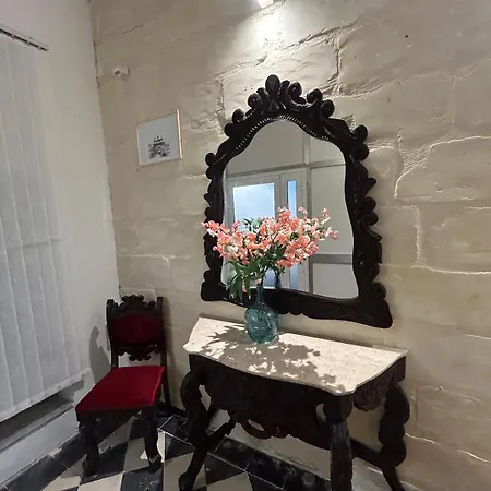 Maltese Charm Getaway Apartament