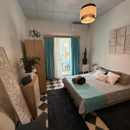 Maltese Charm Getaway * Ta Hal Saflieni