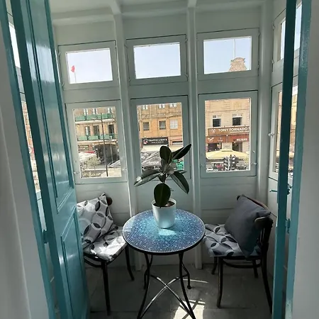 Maltese Charm Getaway Ta Hal Saflieni